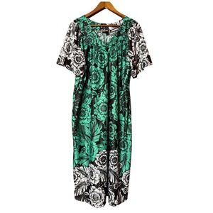 anthony green dress Harley Crepe Gown in Moss Green main image 0